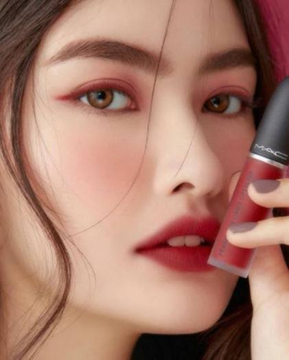 MAC Powder Kiss Liquid Lipcolor - 995 Fashion Sweetie , 0.17 oz Lipstick