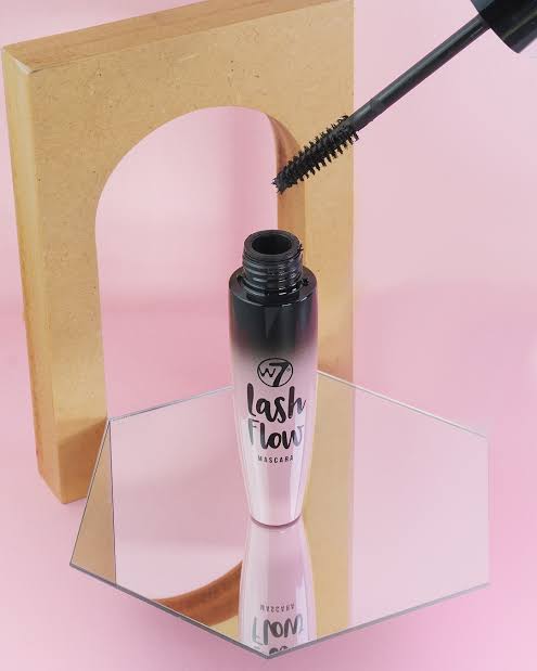 W7 lash flow mascara black