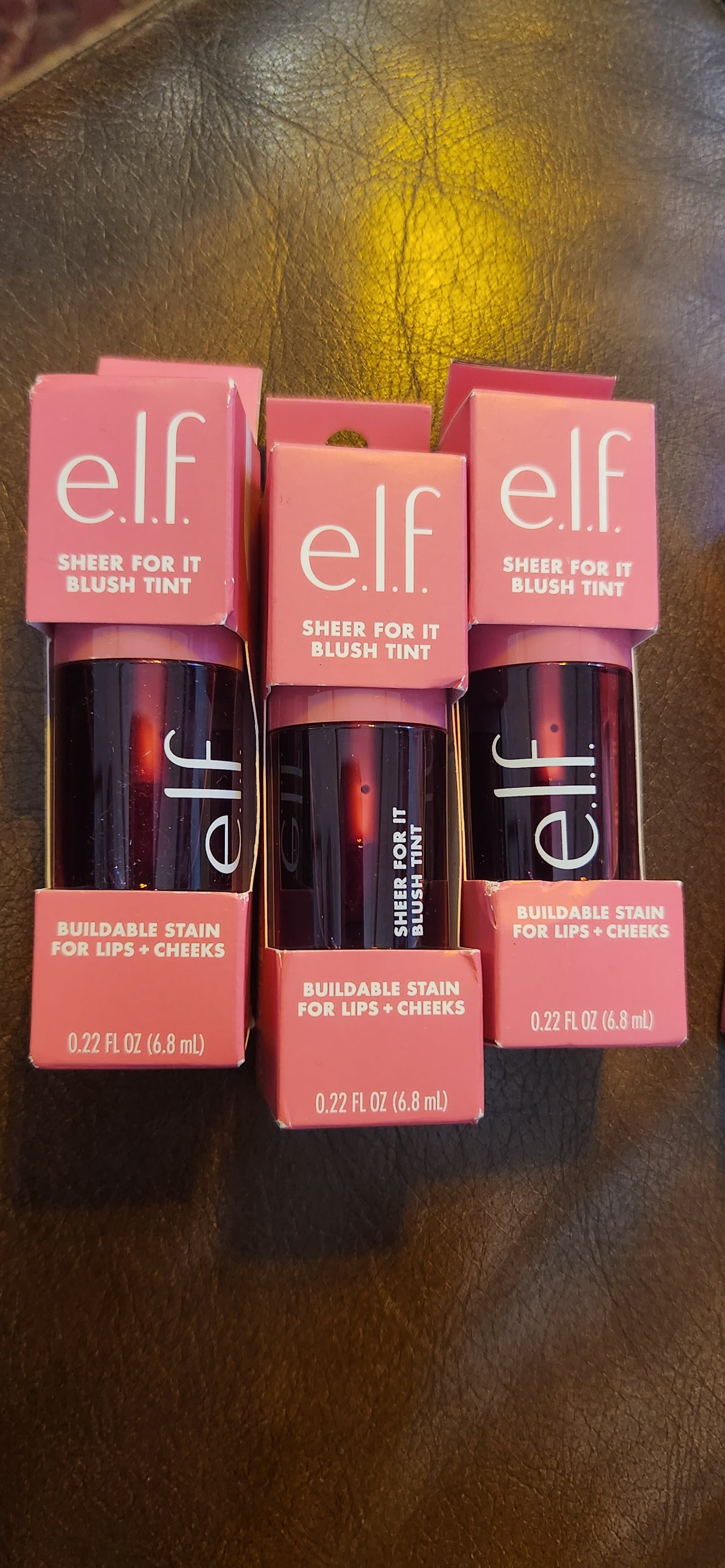 e.l.f - Sheer For It Blush Lip + Cheek Tint - LEFT ON RED