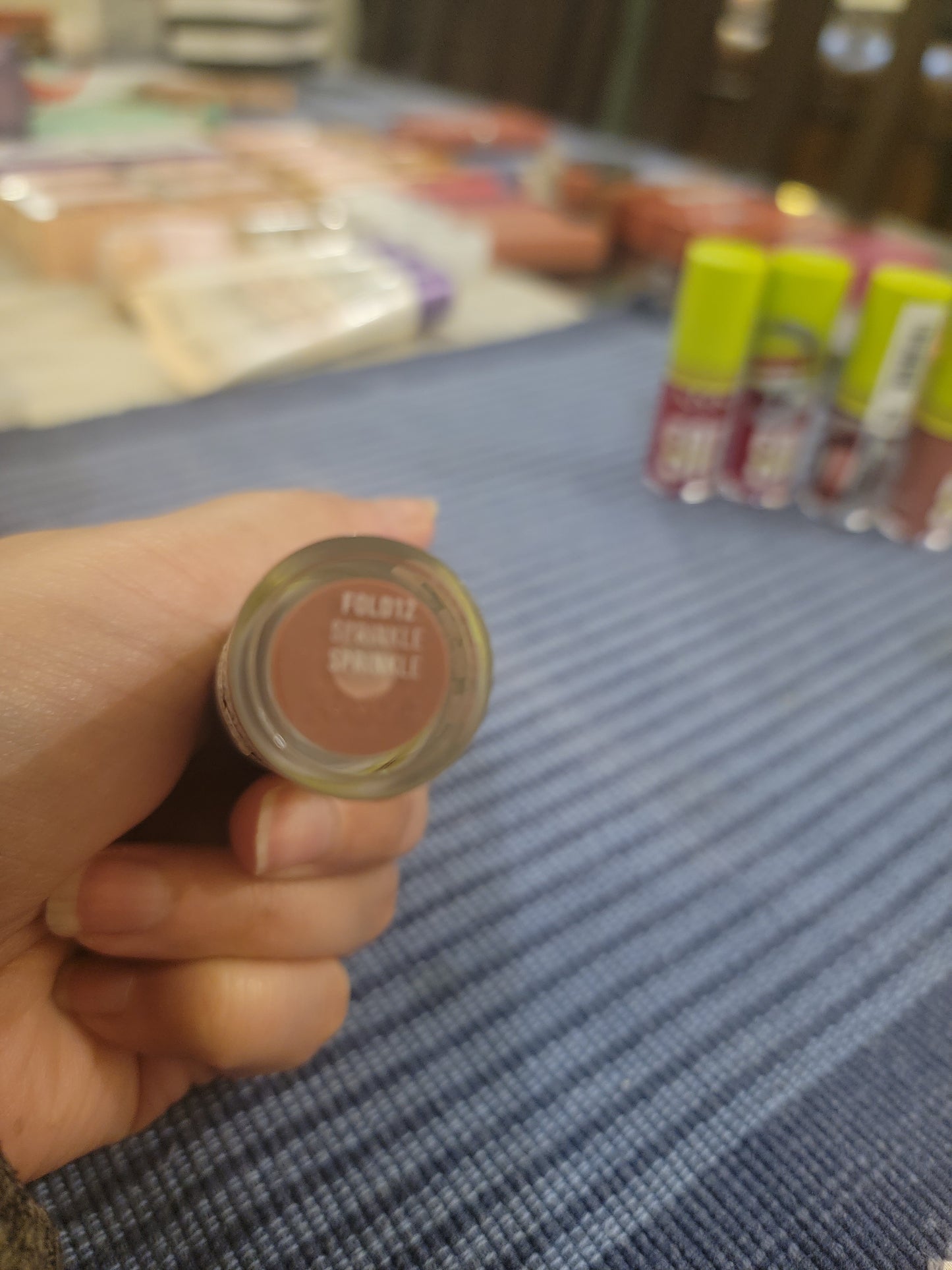 NYX Fat Oil - Lip drip shade fold12 sprinkle sprinkle
