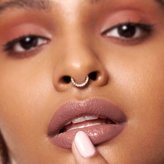 HUDA BEAUTY
Power Bullet Cream Glow Hydrating Lipstick baby face