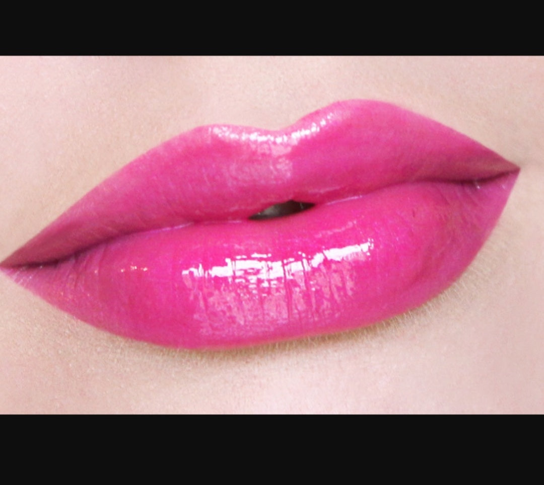Loreal Uk Extraordinaire liquid lipstick 401 fuschia drama