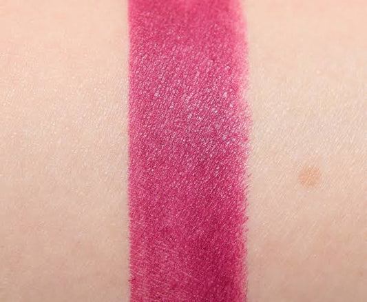 Maybelline color sensational Bold Matte lipstick 886 berry bossy