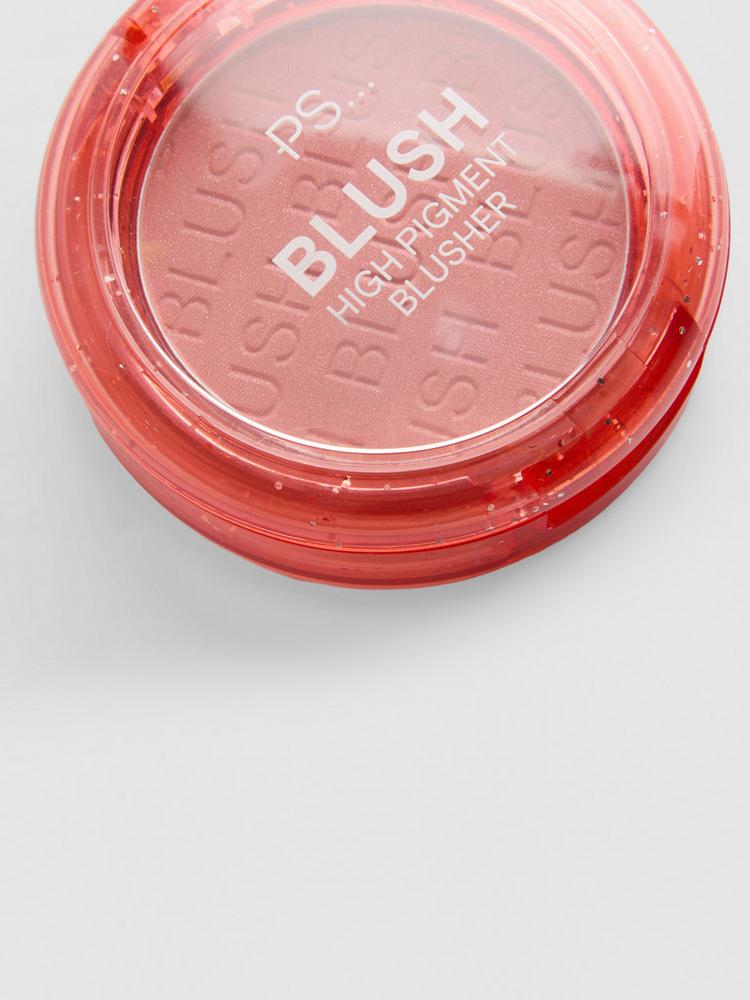 Primark uk A high-pigment blusher in a pressed blush