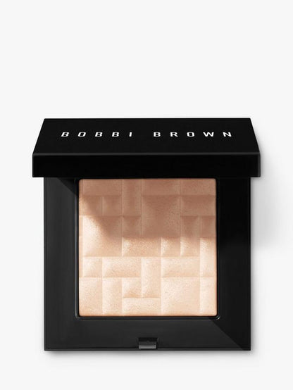 Bobbi brown Real Nudes Collection Highlighting Powder, Quartz Glow