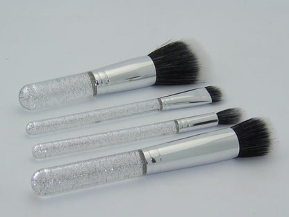MAC Ice Parade Mineralize Make It Perfect Brush Kit 4 brushes set