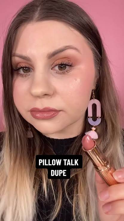 W7 uk Lipstick Shine shade spark
