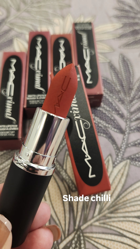M·A·CXIMAL MATTE LIPSTICK chilli