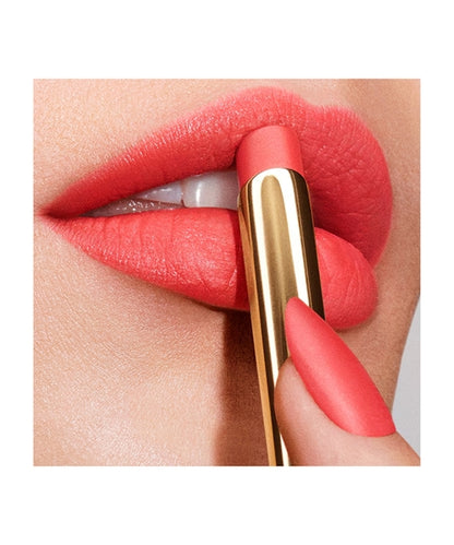 Estée Lauder
Pure Color Explicit Silk Matte lipstick - 212 Electric nights