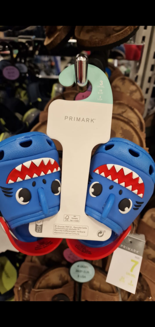 Primark Crocs  for kids size uk 3 euro 19