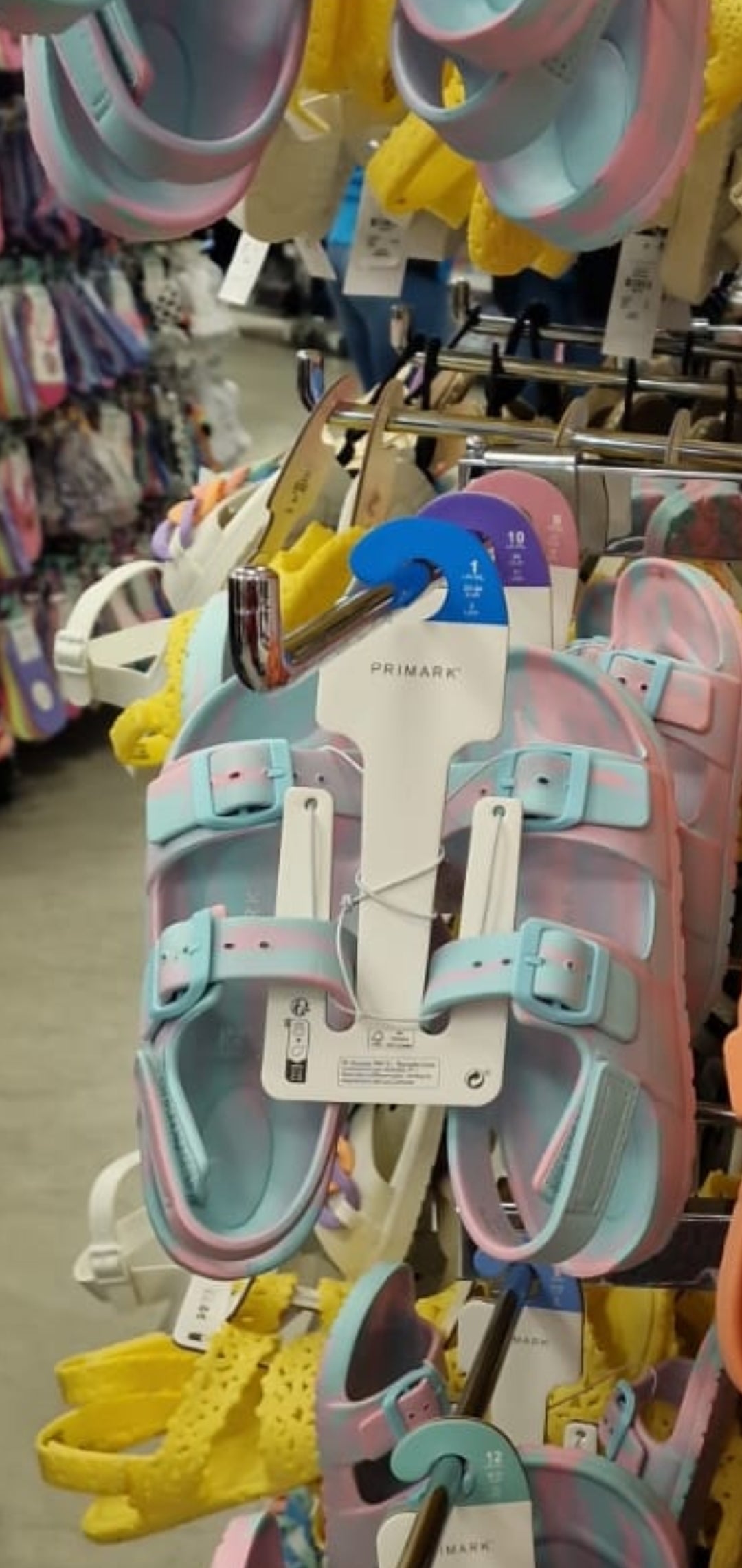 Primark sandals  for girls size uk 10 euro 28